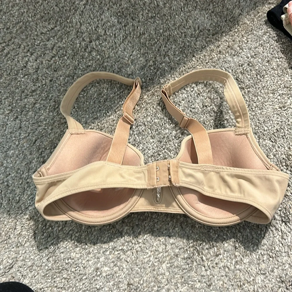 Calvin Klein bra - Picture 3 of 3